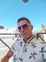 613338919: Chico busca chica en Alicante