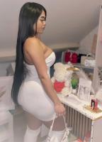 631334029: Chica busca chico en Gerona