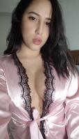 613768329: Chica busca chico en Madrid