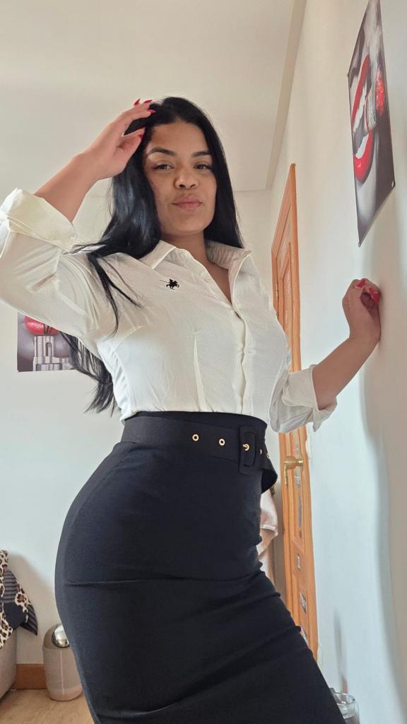 645749046: Chica busca chico en Valladolid