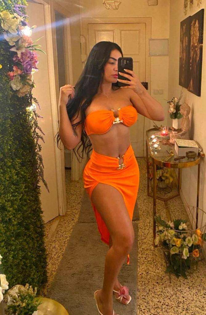 Chica busca chico en Mallorca: 