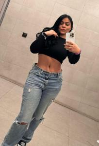 614072392: Chica busca chico en Granada