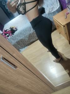 631161690: Chica busca chico en Toledo