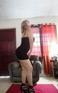 614510306: Chica busca chico en Navarra