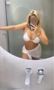 Chica busca chico en La Coruña: 