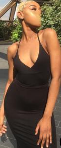 Chica busca chico en Huelva: 