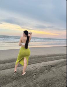 Chica busca chico en Cádiz: 