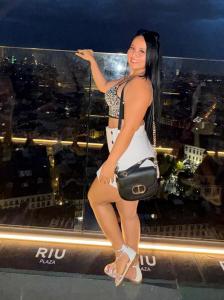 Chica busca chico en Salamanca: Chica busca chico