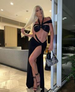 613225554: Chica busca chico en Ibiza