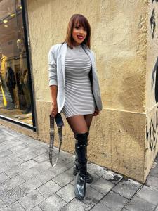 692636294: Travesti en Barcelona