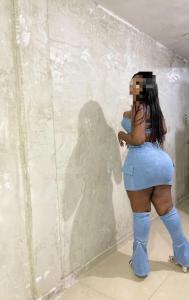 Chica busca chico en Lérida: 