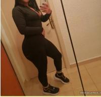 611701886: Chica busca chico en Madrid