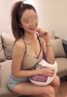 688140278: Chica busca chico en Barcelona