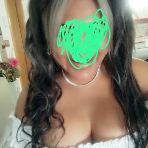 Chica busca chico en Sevilla: 