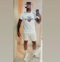 647830819: Chico busca chica en Sevilla