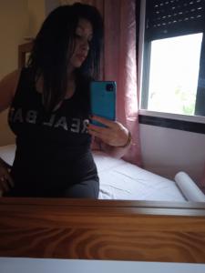 Chica busca chico en Tenerife: 