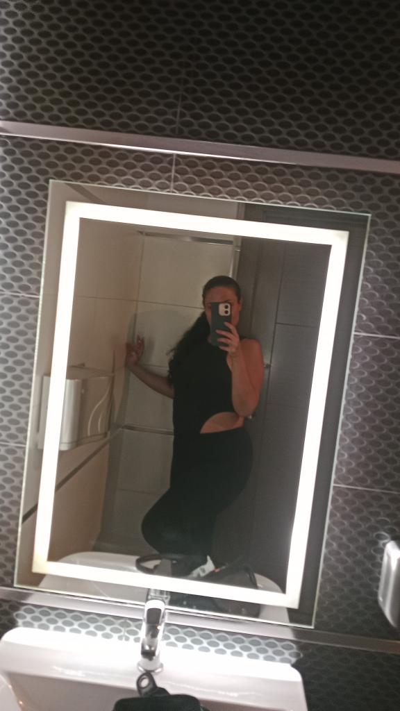 Chica busca chico en Jaén: 