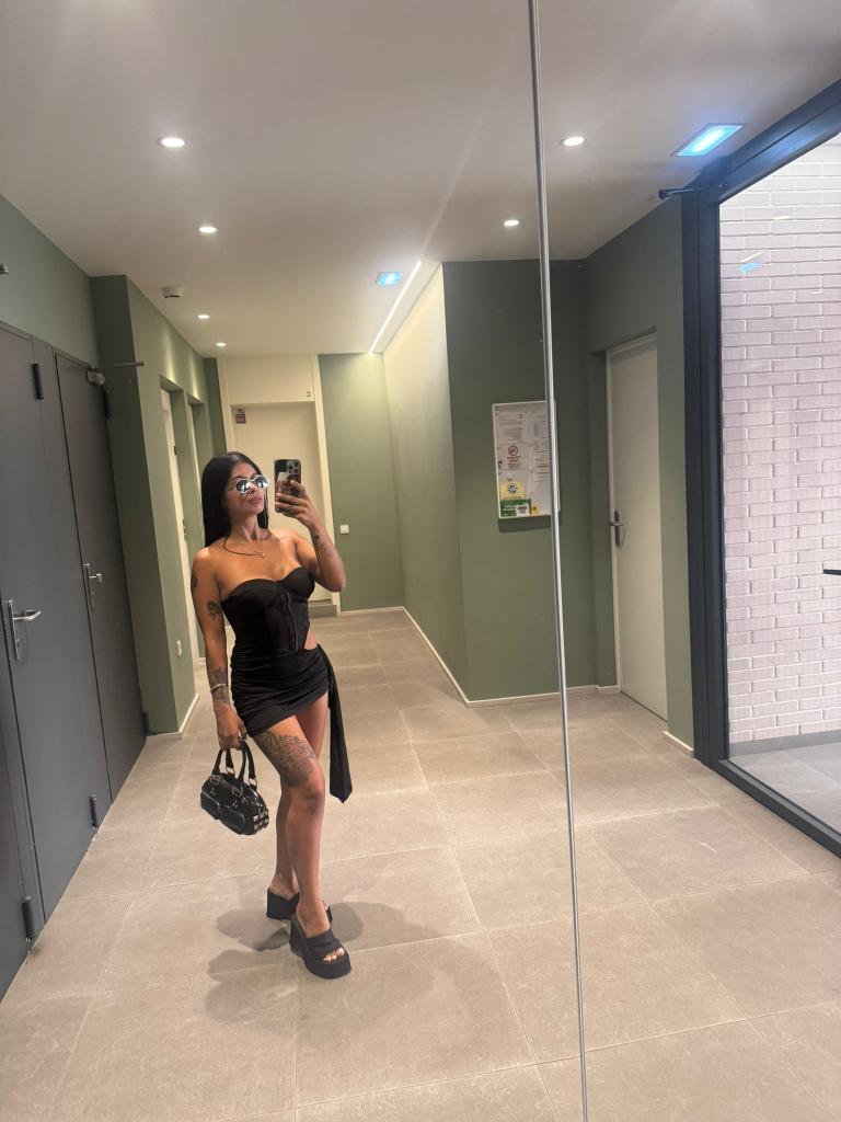 Chica busca chico en Alicante: 