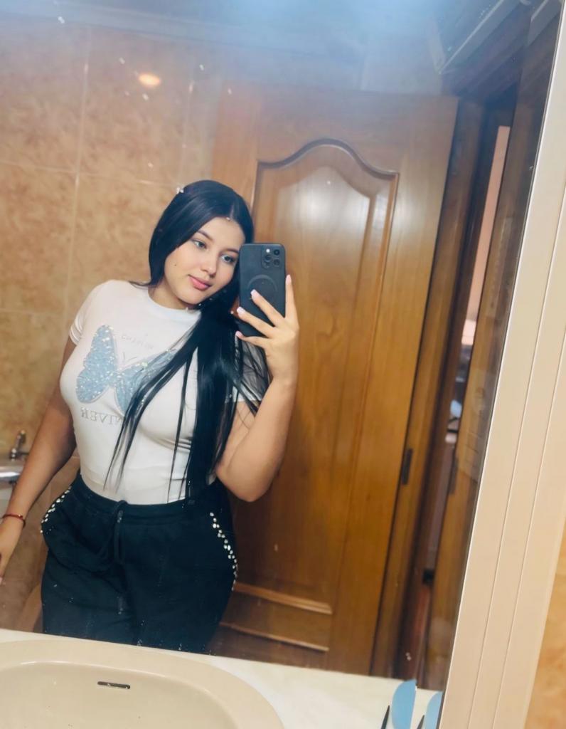 Chica busca chico en Murcia: 