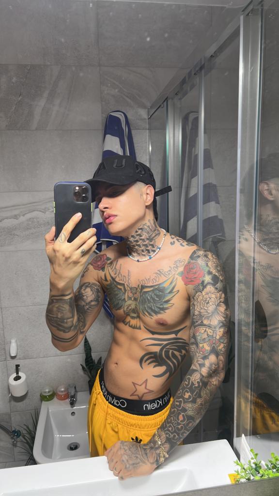 Chico busca chica en Las Palmas: 