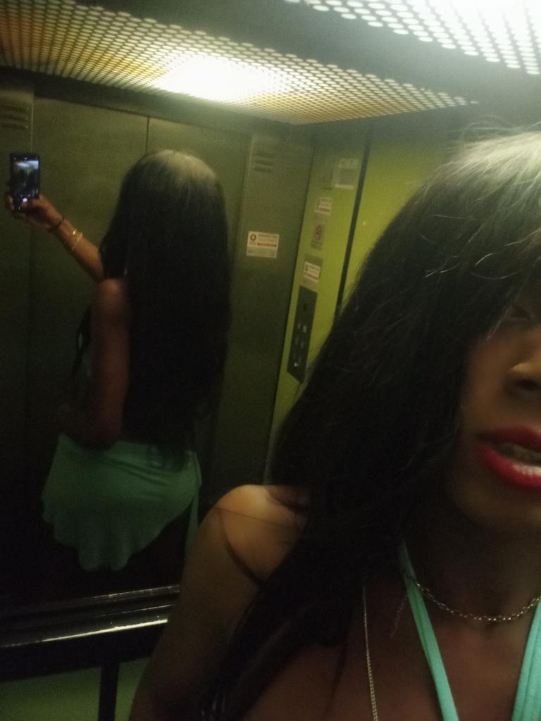 671981364: Transexual en Vizcaya