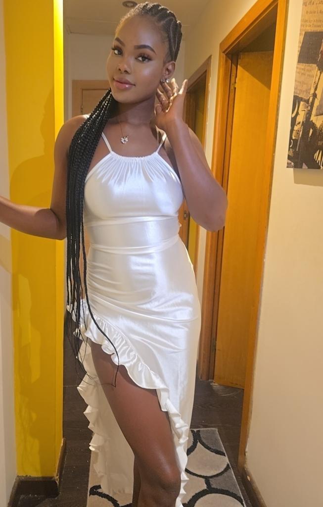 Chica busca chico en Pontevedra: Chica busca chico