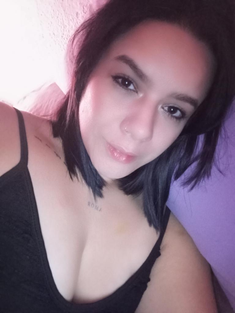 Chica busca chico en Granada: 