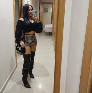 658265054: Chica busca chico en Huelva