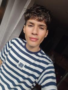 644087698: Chico busca chica en Asturias