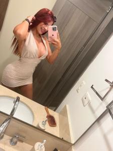 642153115: Chica busca chico en Barcelona