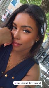 687658076: Chica busca chico en Sevilla