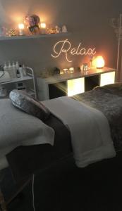 614593270: Transexual en León