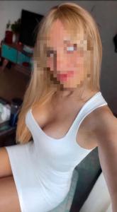 631244420: Chica busca chico en León