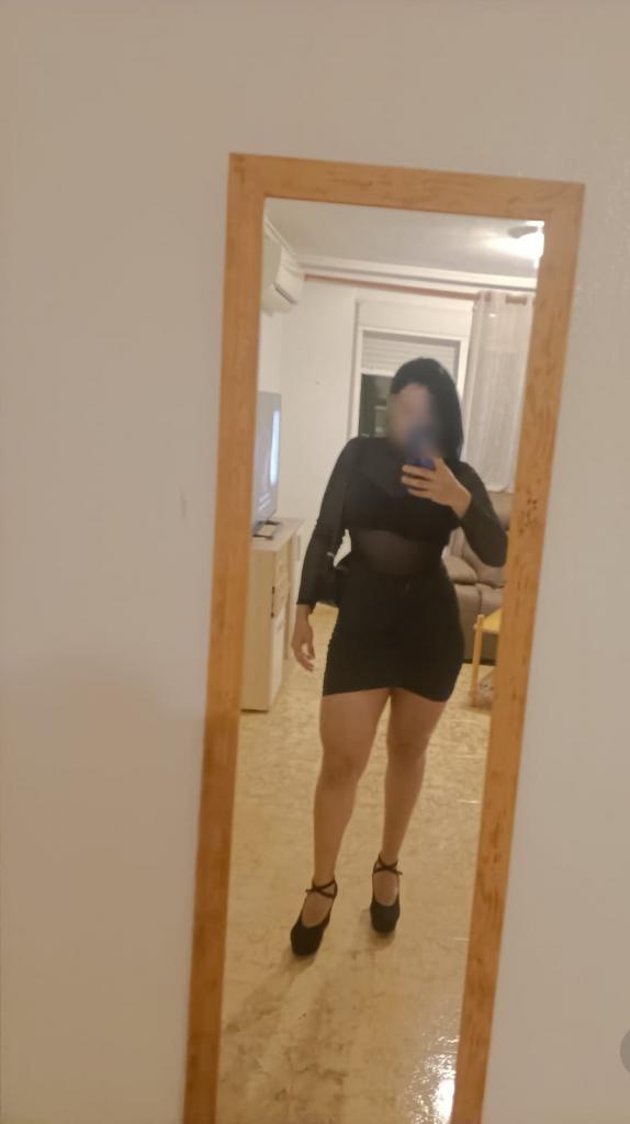 Chica busca chico en Alicante: 