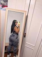 641225929: Chica busca chico en Sevilla