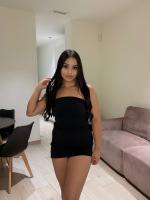 617492072: Chica busca chico en Barcelona