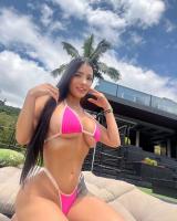 687749318: Chica busca chico en Málaga