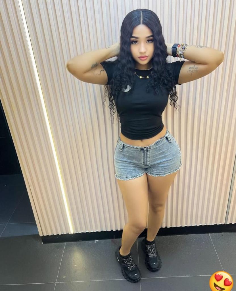 Chica busca chico en Tenerife: 