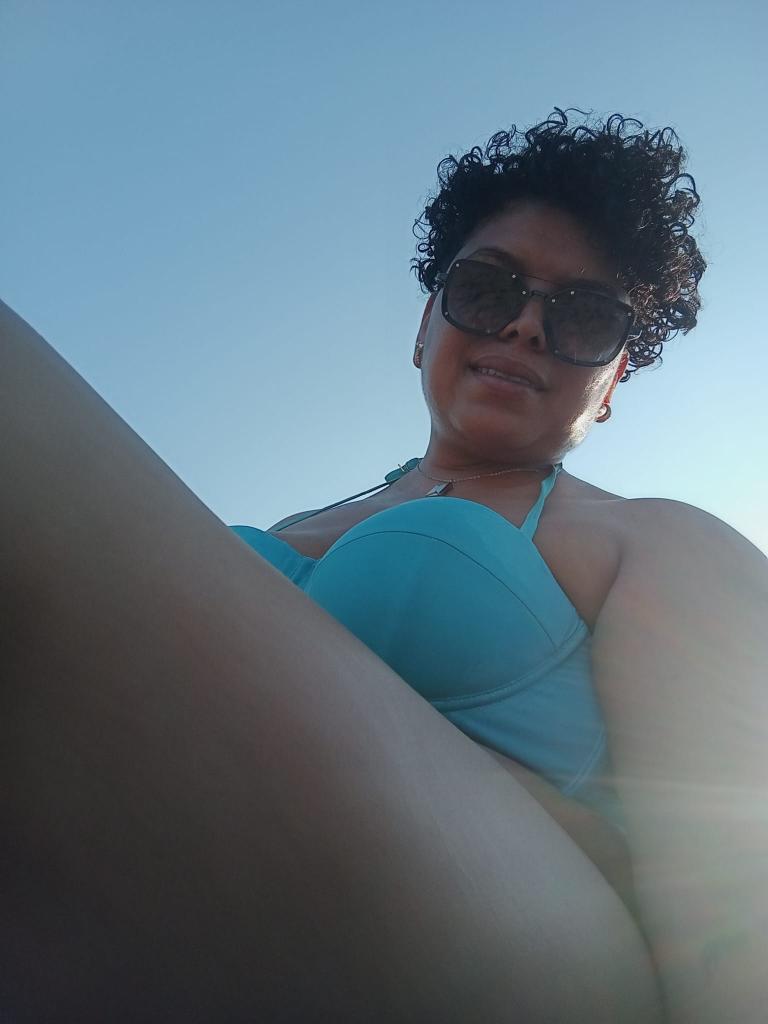 Chica busca chico en Cuenca: 