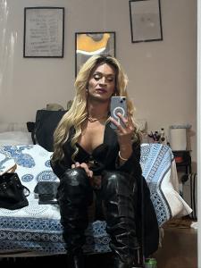 614040886: Travesti en Valencia