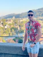 652400050: Chico busca chica en Madrid