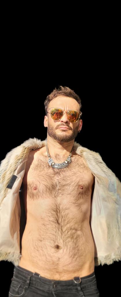 Chico busca chica en Málaga: 