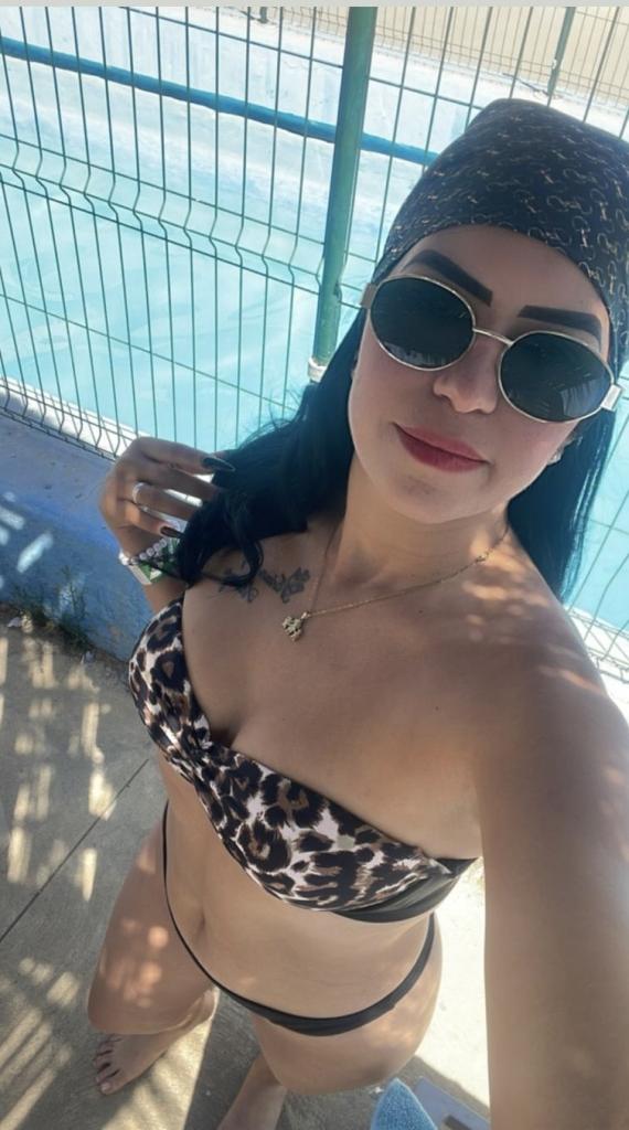 Chica busca chico en Granada: 