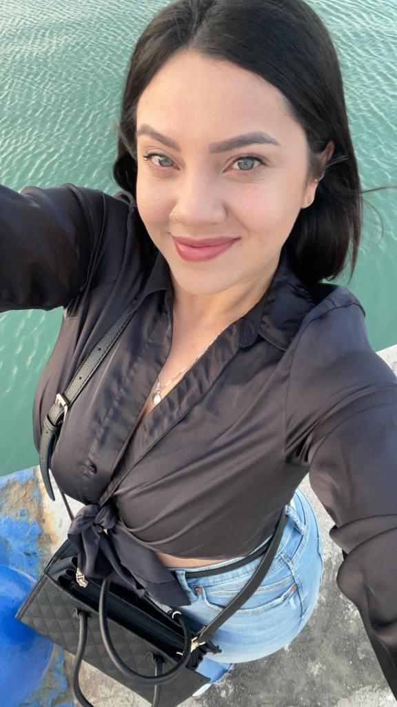 Chica busca chico en Jaén: 