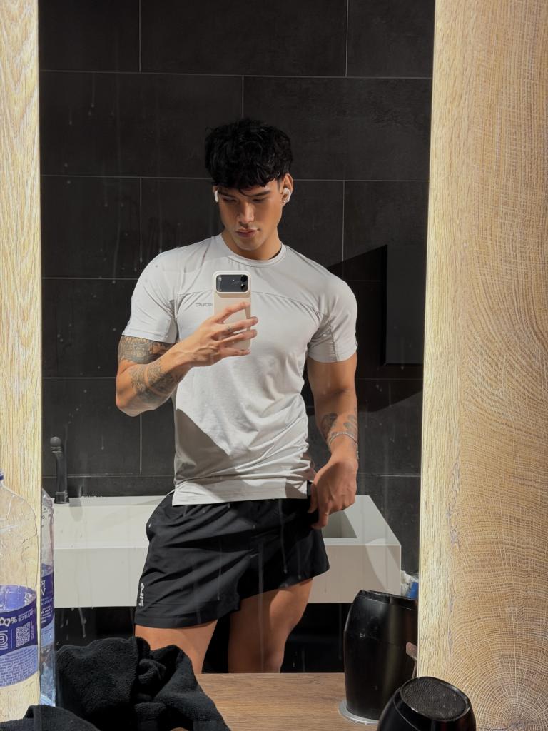 Chico busca chica en Valencia: 