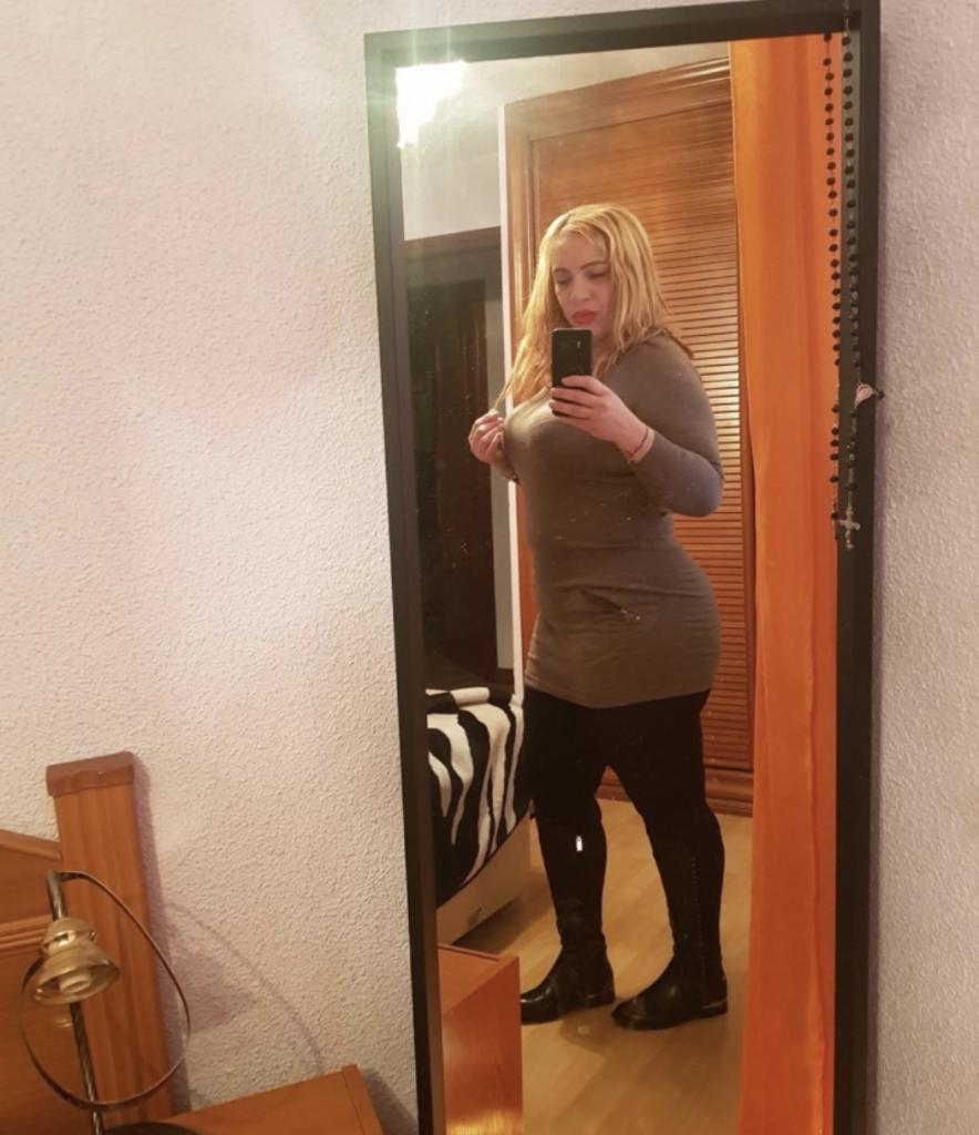 Chica busca chico en Granada: 