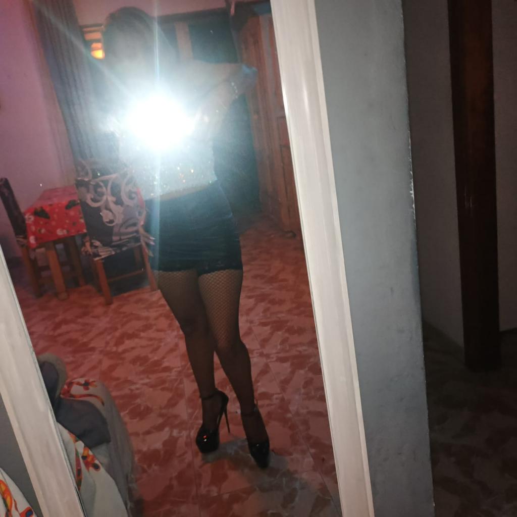 600277337: Chica busca chico en La Rioja
