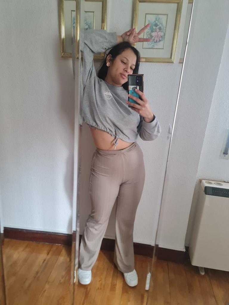 Chica busca chico en Murcia: 