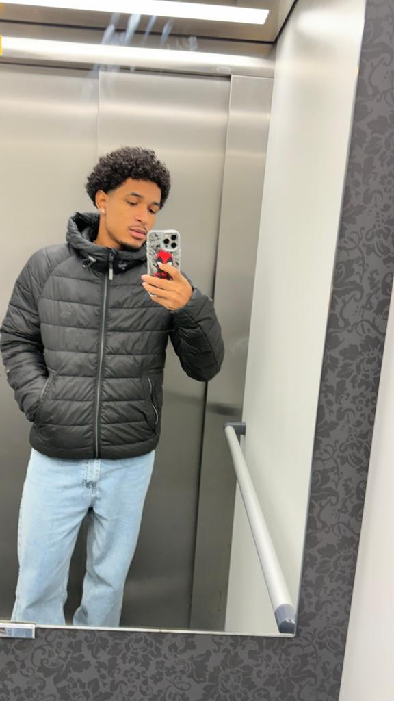 Chico busca chica en Madrid: 