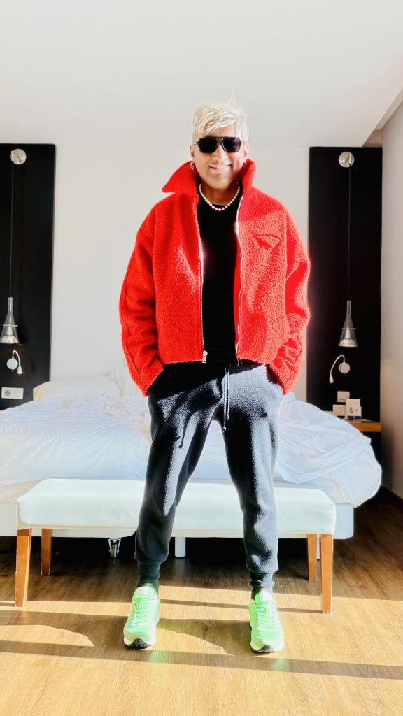 608259318: Virtual en Barcelona